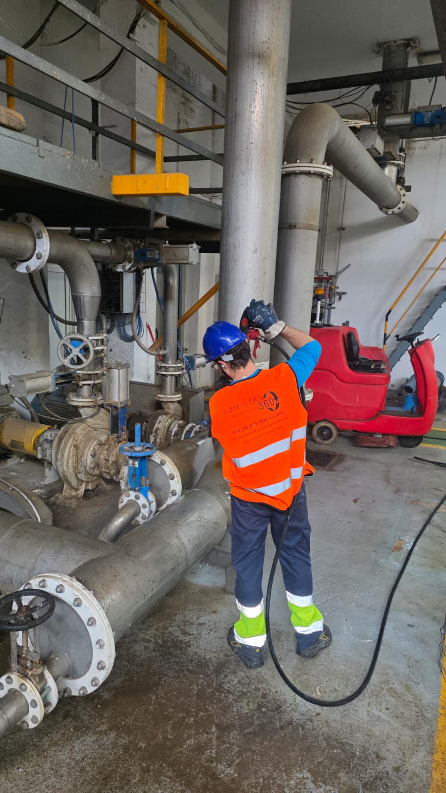 Limpiezas Industriales 360 — intervención 30 Abril 2026